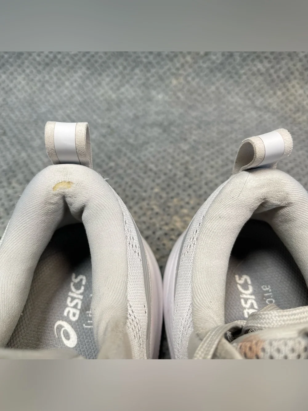 Asics Gel-Pulse 16 Grey Running Shoes Size 10 Women’s